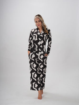 Black and white abstract print pajama set, consisting of a top and trousers - Bold & Ease Coord Set