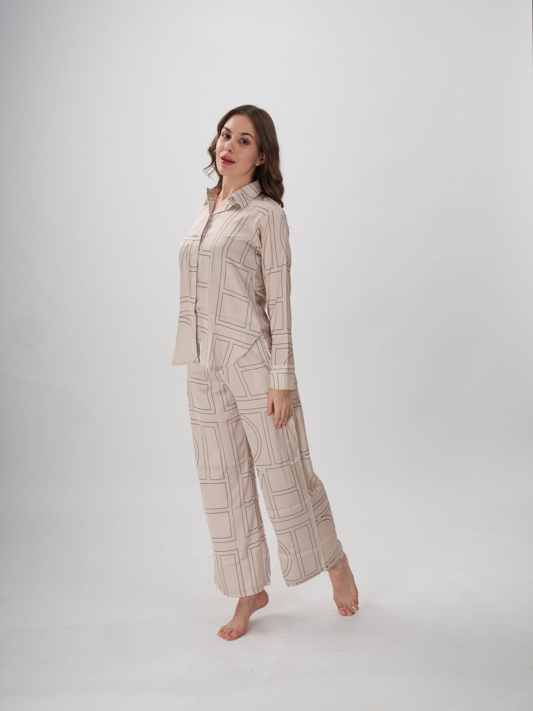 Beige and brown abstract geometric print women’s coord set with long-sleeve shirt and wide-leg pants – EverydayEdge Coord Set
